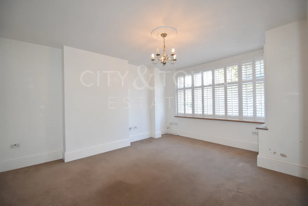 Footscray Road, Eltham, SE9, photo 5