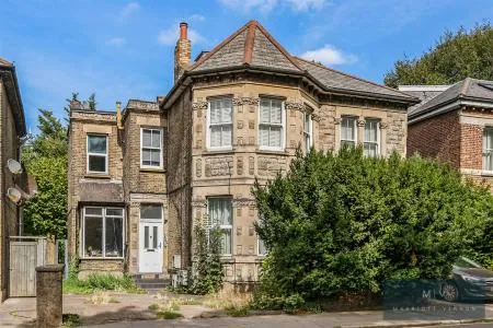 1 bed flat for sale, Coombe Road, Croydon