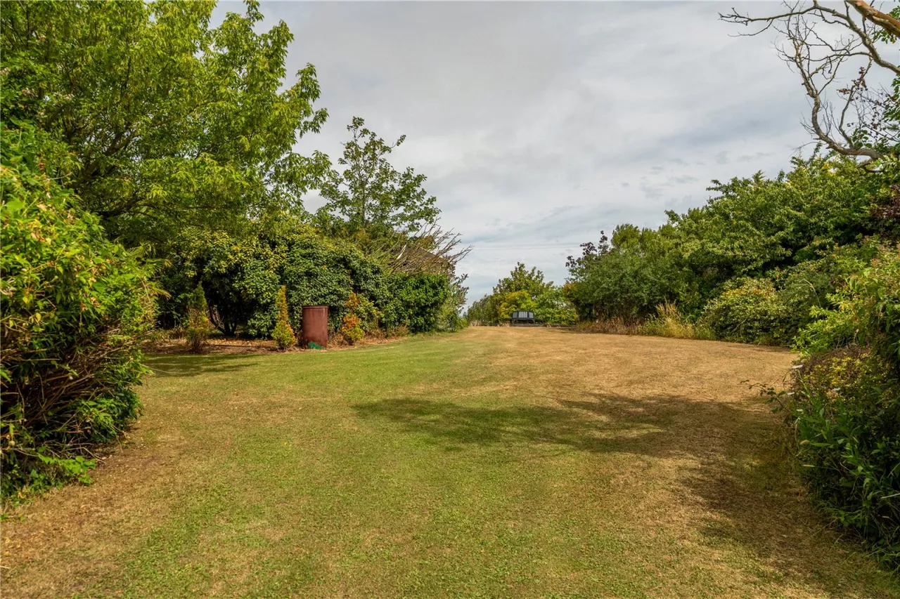 Oldmixon Road, Hutton, BS24, photo 37