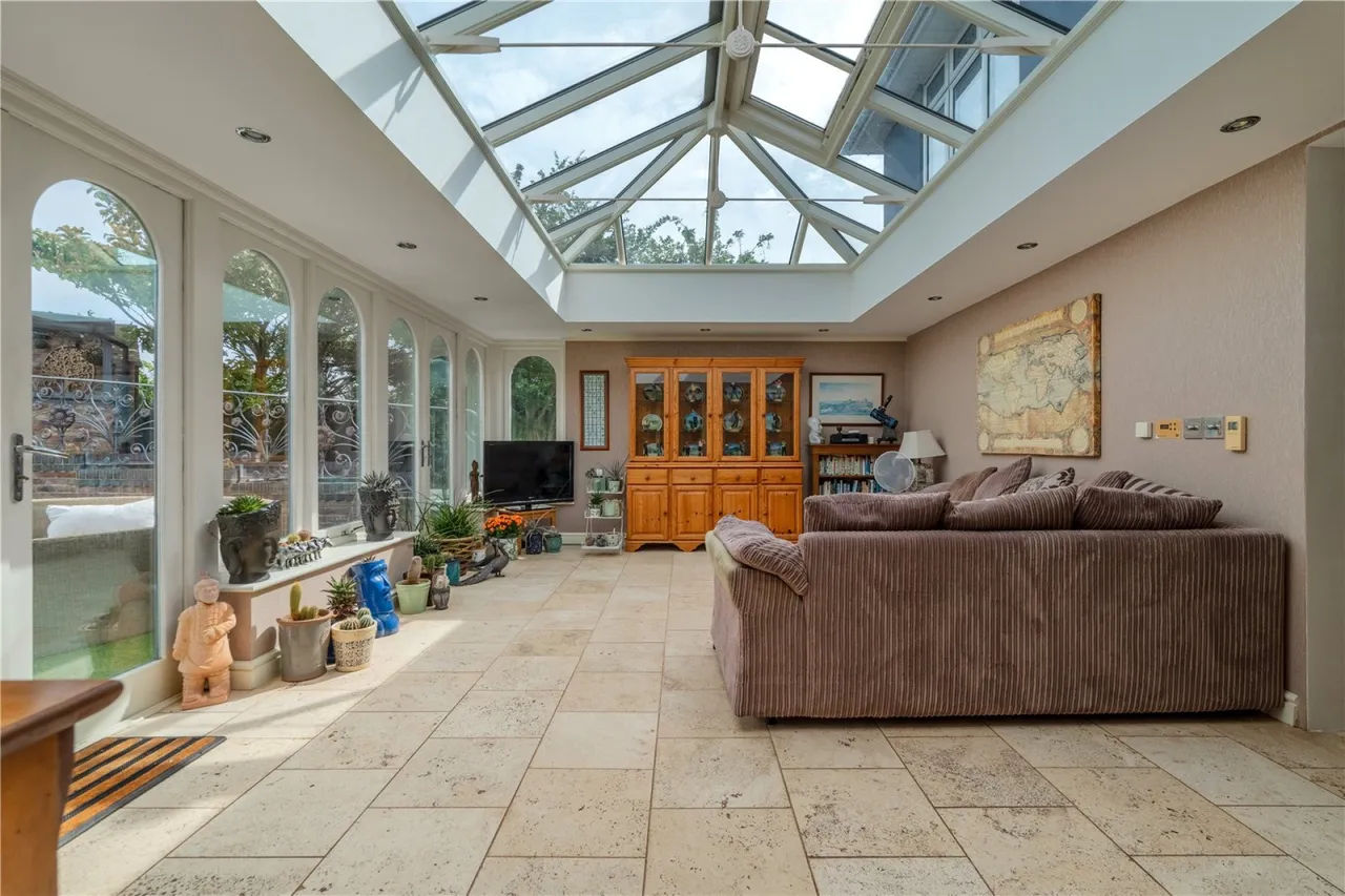 Oldmixon Road, Hutton, BS24, photo 9