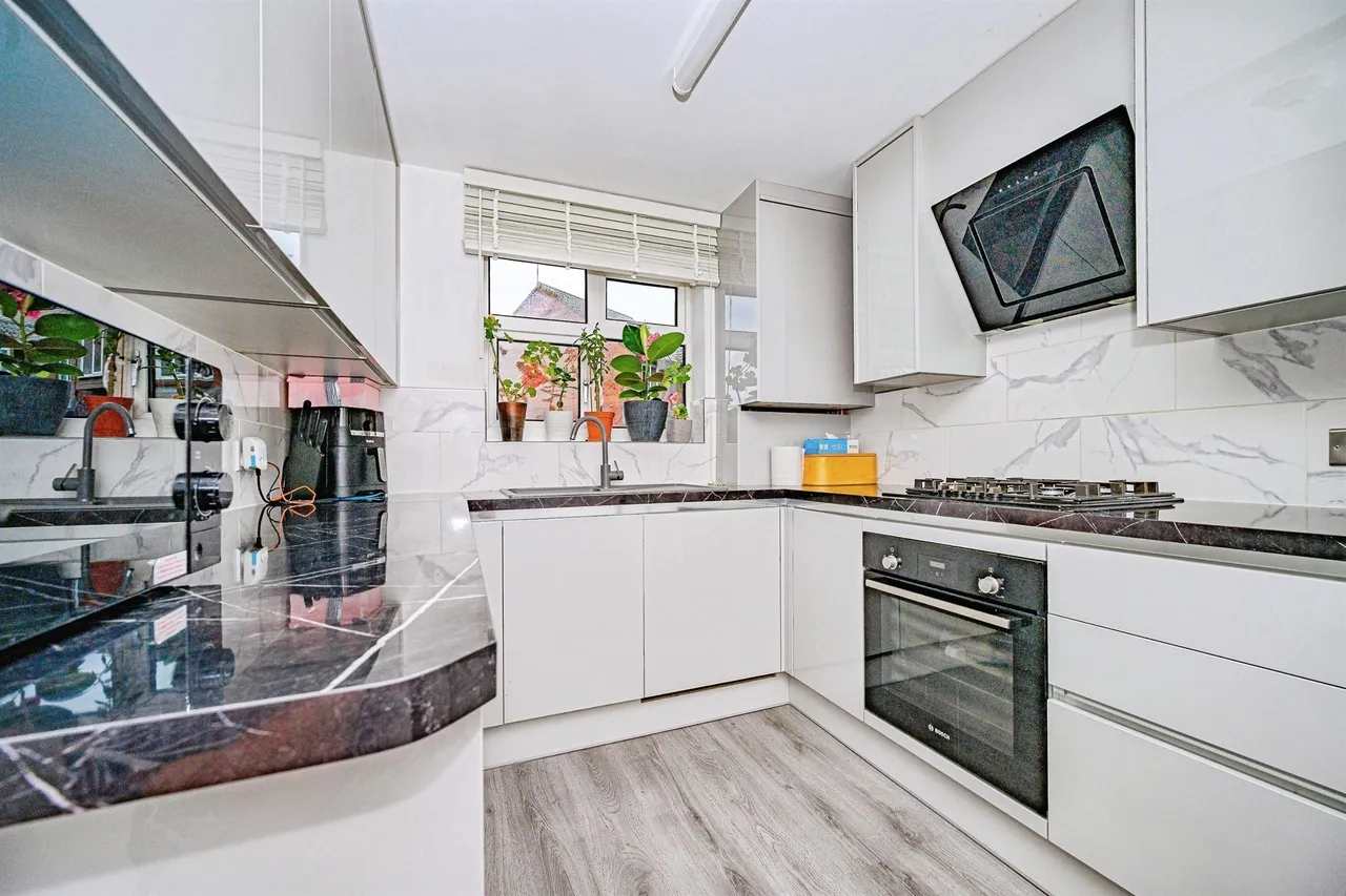 Broadcroft, Hemel Hempstead, HP2, photo 2