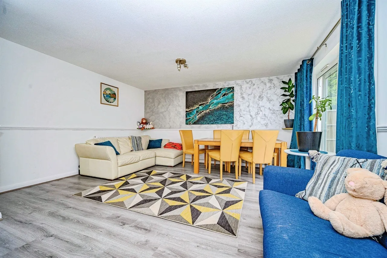 3 bed house for sale, Broadcroft, Hemel Hempstead, HP2