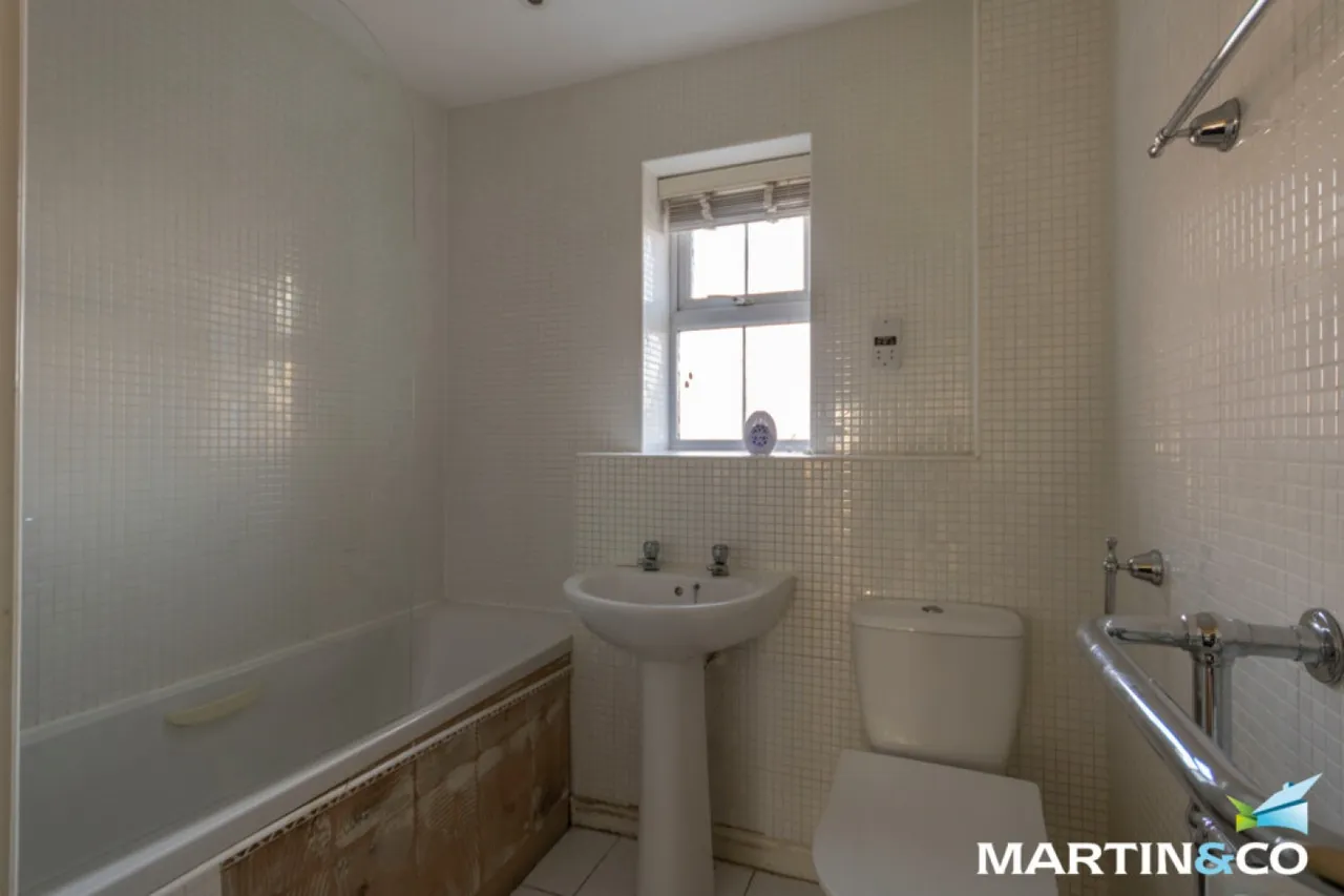 Norton Close, Kings Norton, B30, photo 7
