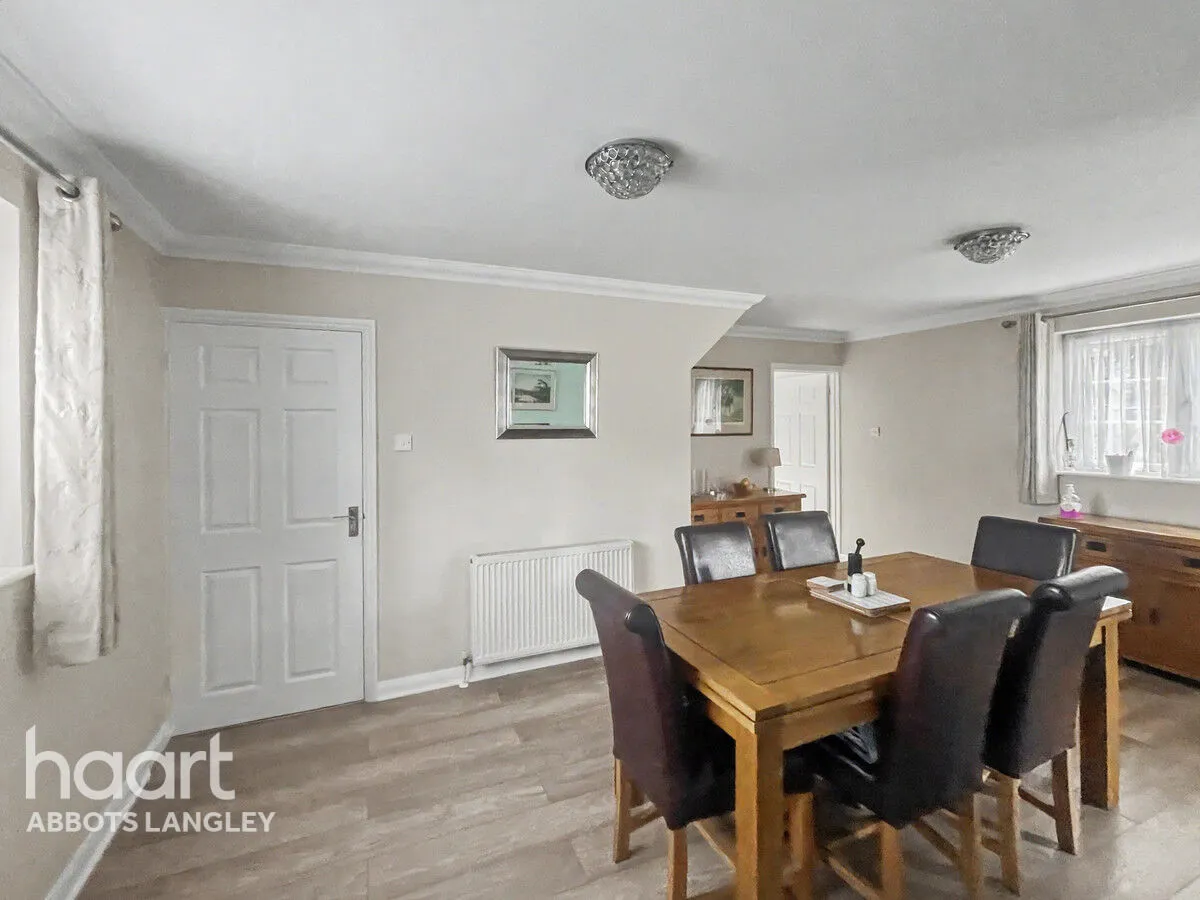 Oak Green, Abbots Langley, WD5, photo 3