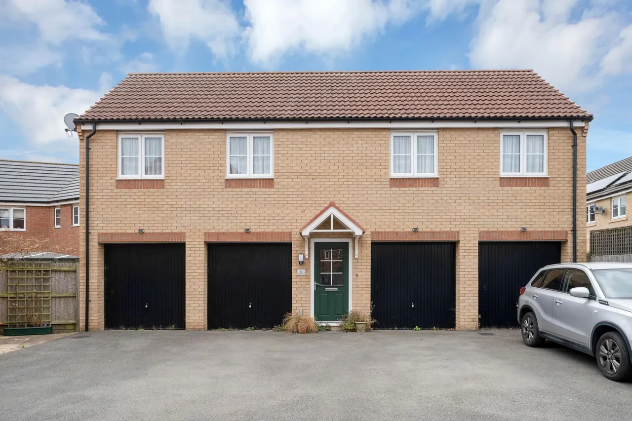 2 bed house for sale, Gretton Street, Barleythorpe, LE15