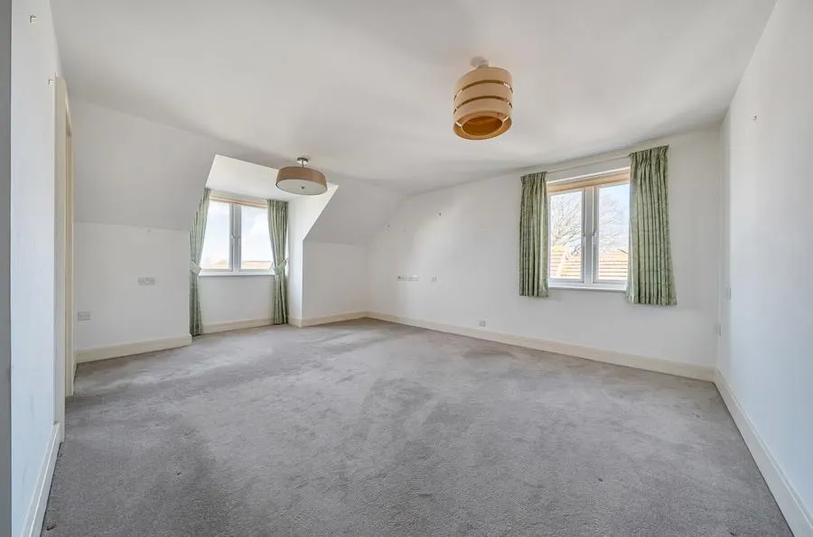 2 bed flat for sale, Hawthorn Road, Aldwick, PO21