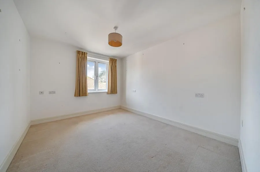 Hawthorn Road, Aldwick, PO21, photo 6
