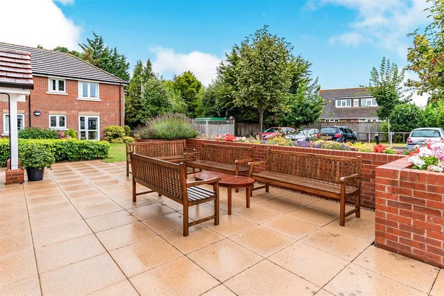 Hawthorn Road, Aldwick, PO21, photo 12