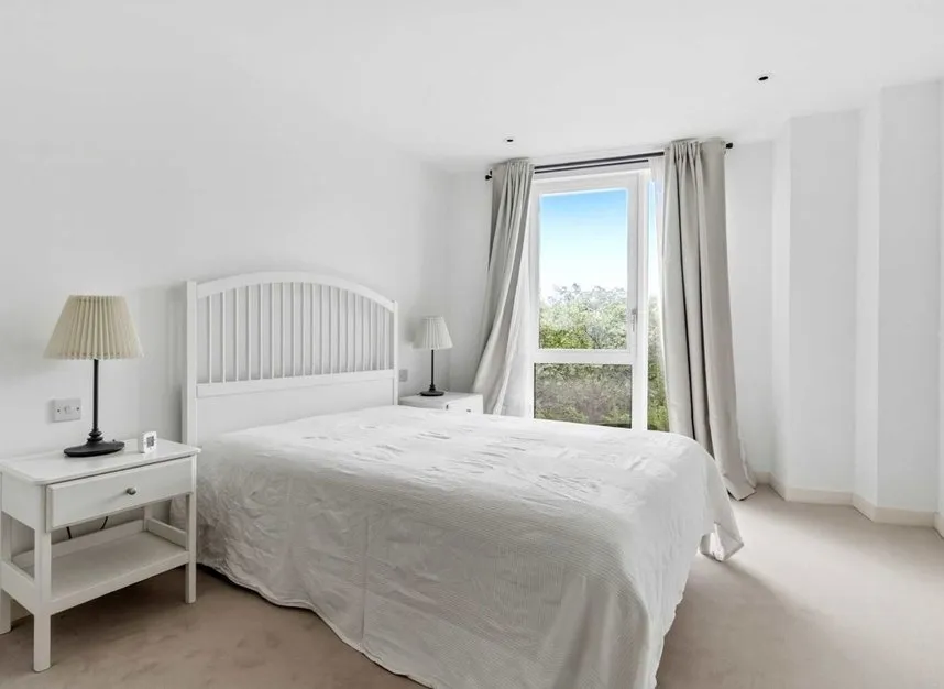 Devan Grove, Finsbury Park, N4, photo 5