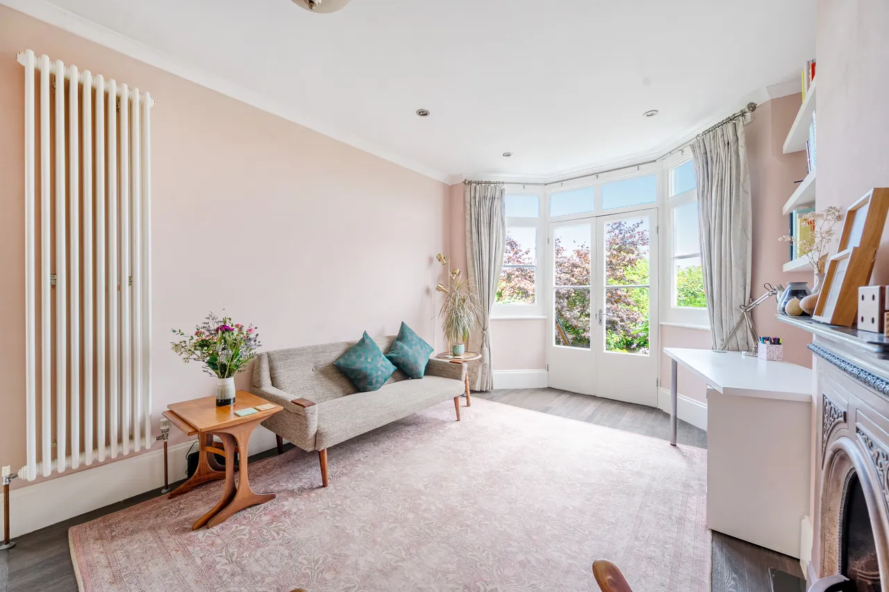 Victoria Road, London, N22, photo 6