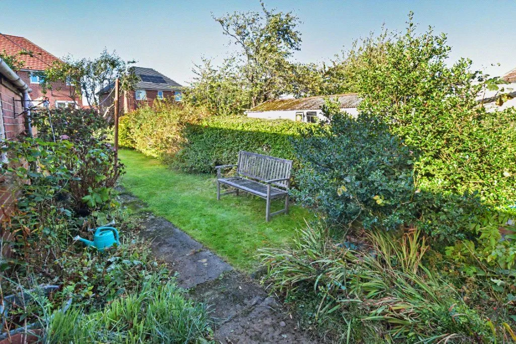 Whitehall Road, Leeds, LS12, photo 17