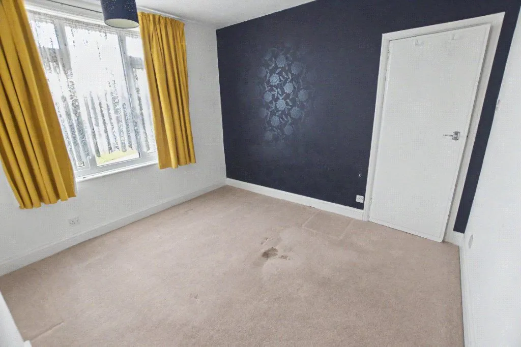 Whitehall Road, Leeds, LS12, photo 6