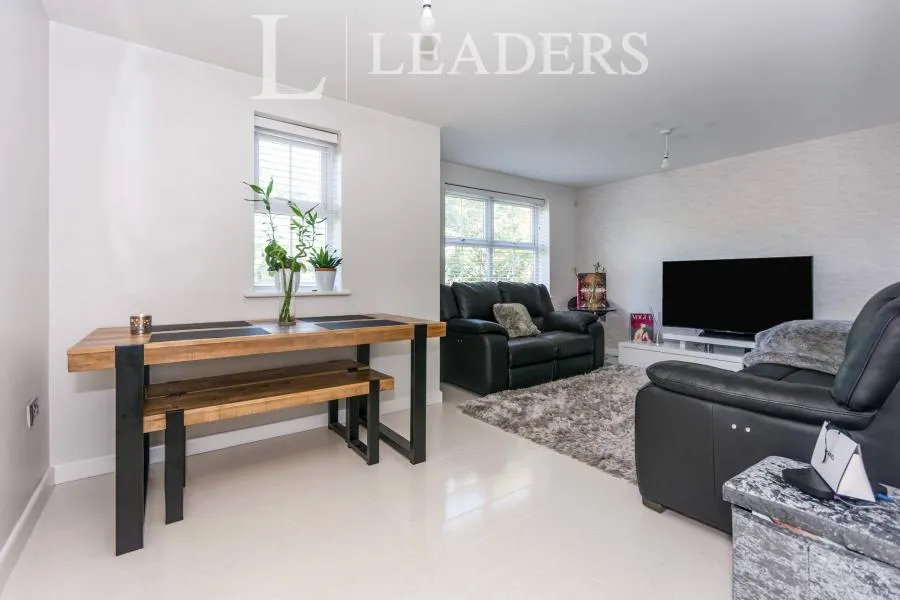 2 bed flat to rent, Brandwood Crescent, Birmingham, B30