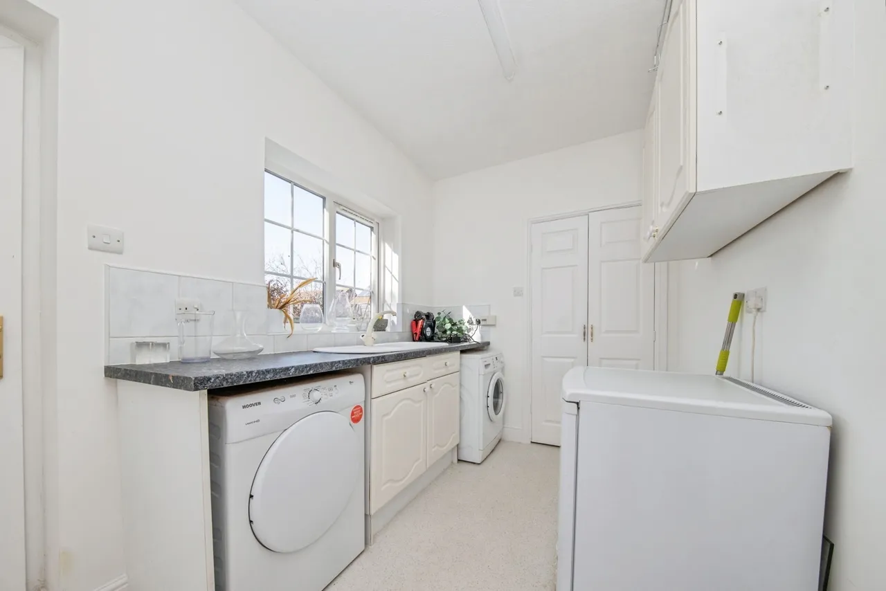 Yewtree Grove, Kesgrave, Ipswich, Suffolk, IP5, photo 25