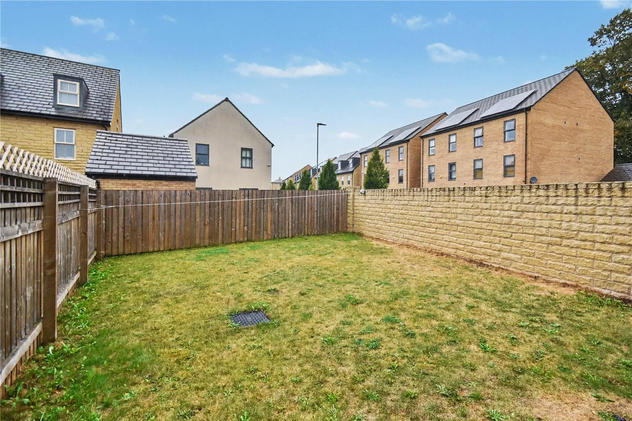 Voysey Avenue, Castleford, WF10, photo 16