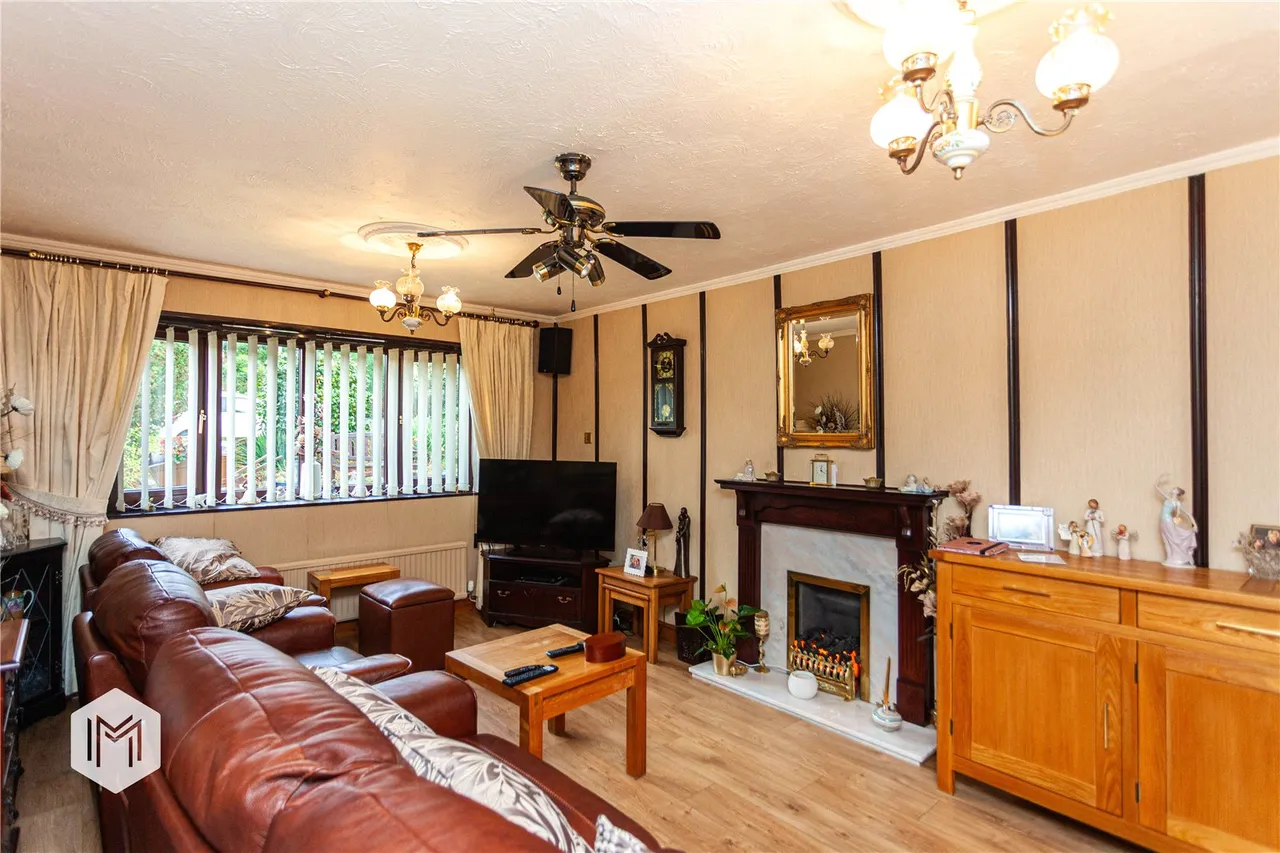 Moorside Road, Tottington, Bury, BL8 3HW, photo 7