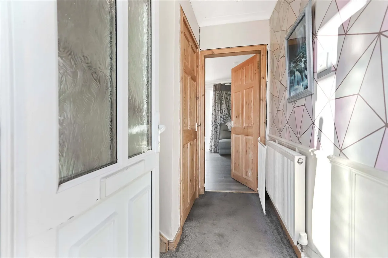 Craigbank Road, Larkhall, ML9, photo 3