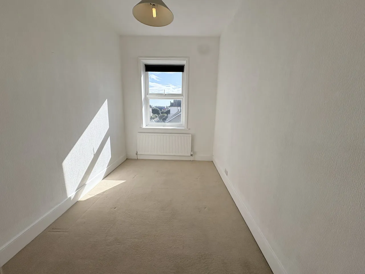 South Street, Eastbourne, BN21, photo 8