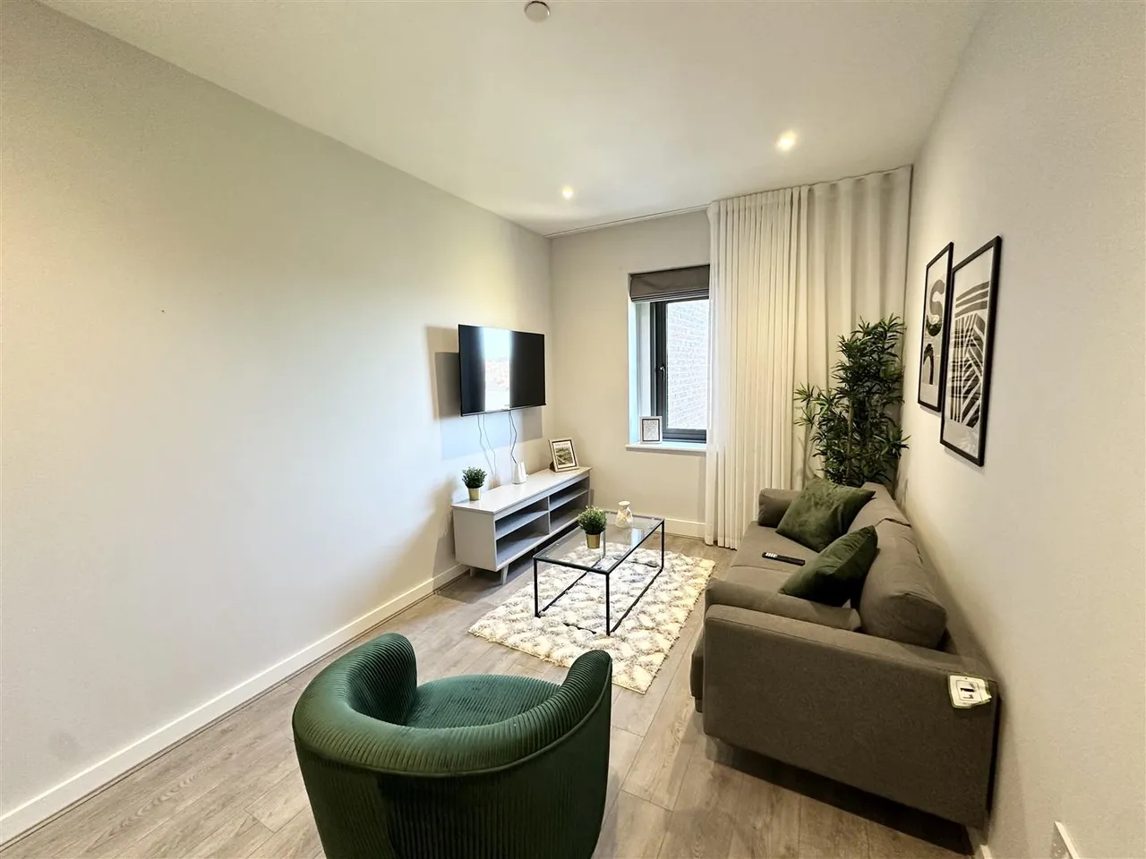 Sky Gardens, Waterloo, L22, photo 3