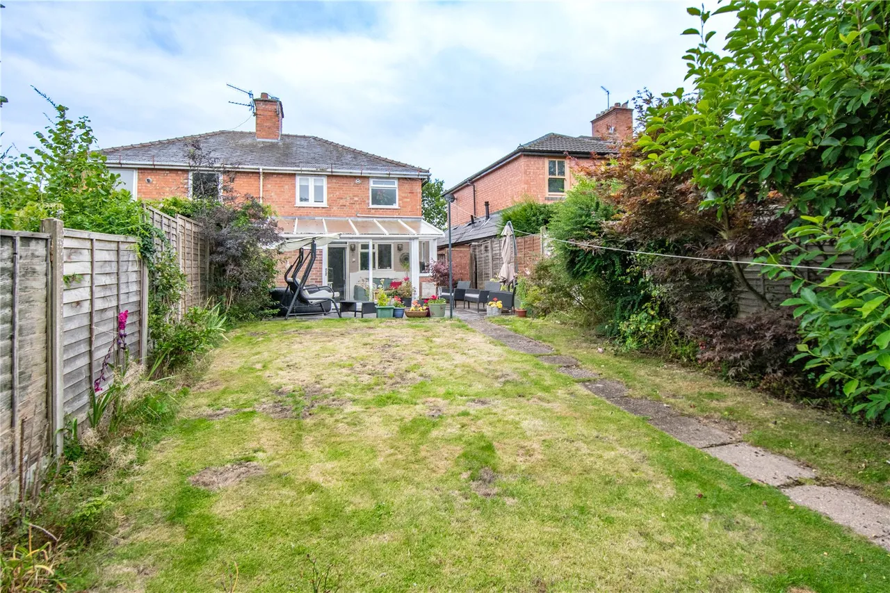 Quarry Lane, Bromsgrove, Worcestershire, B61 7NH, photo 16