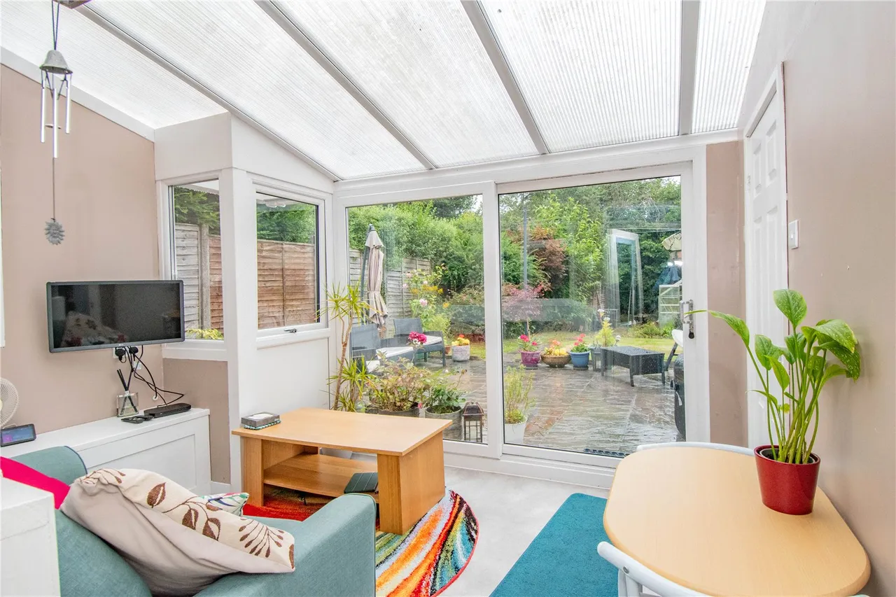 Quarry Lane, Bromsgrove, Worcestershire, B61 7NH, photo 5