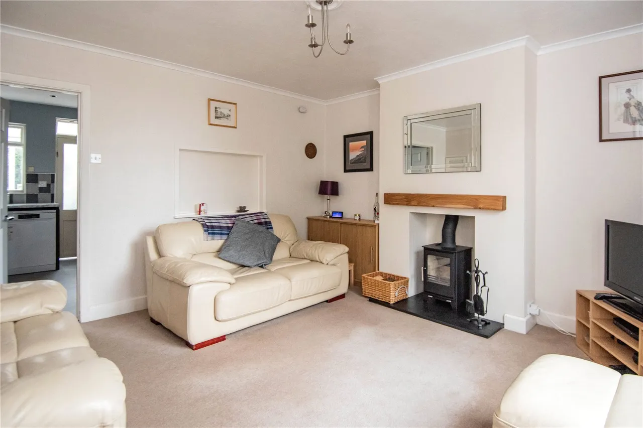 Quarry Lane, Bromsgrove, Worcestershire, B61 7NH, photo 3
