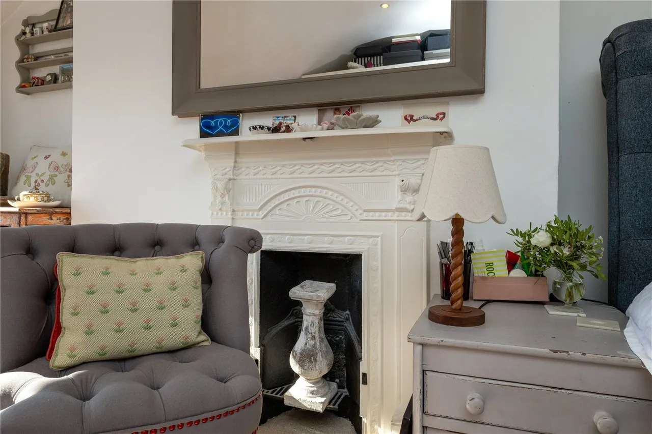 Claremont Road, St Margarets, TW1, photo 20