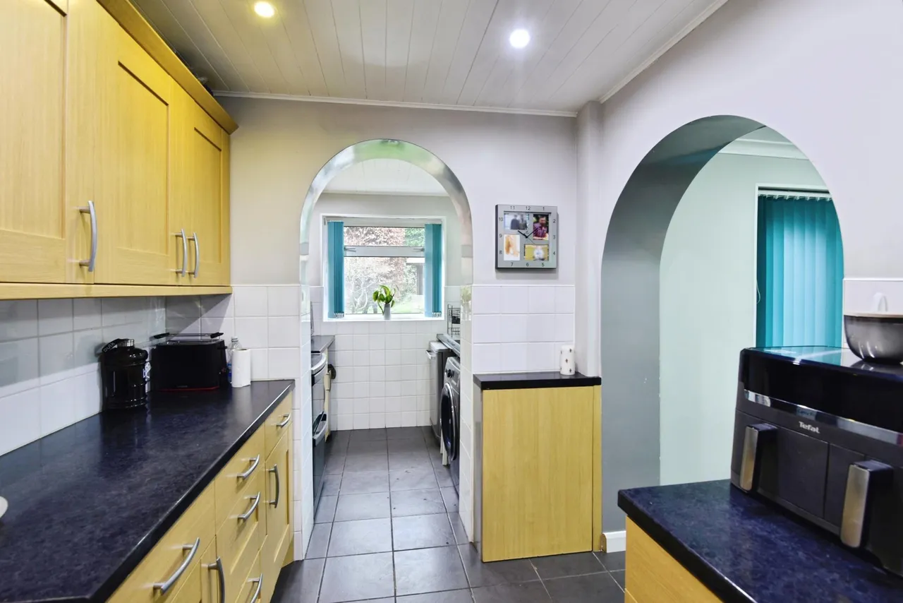 Greenbank Road, May Bank, ST5, photo 5