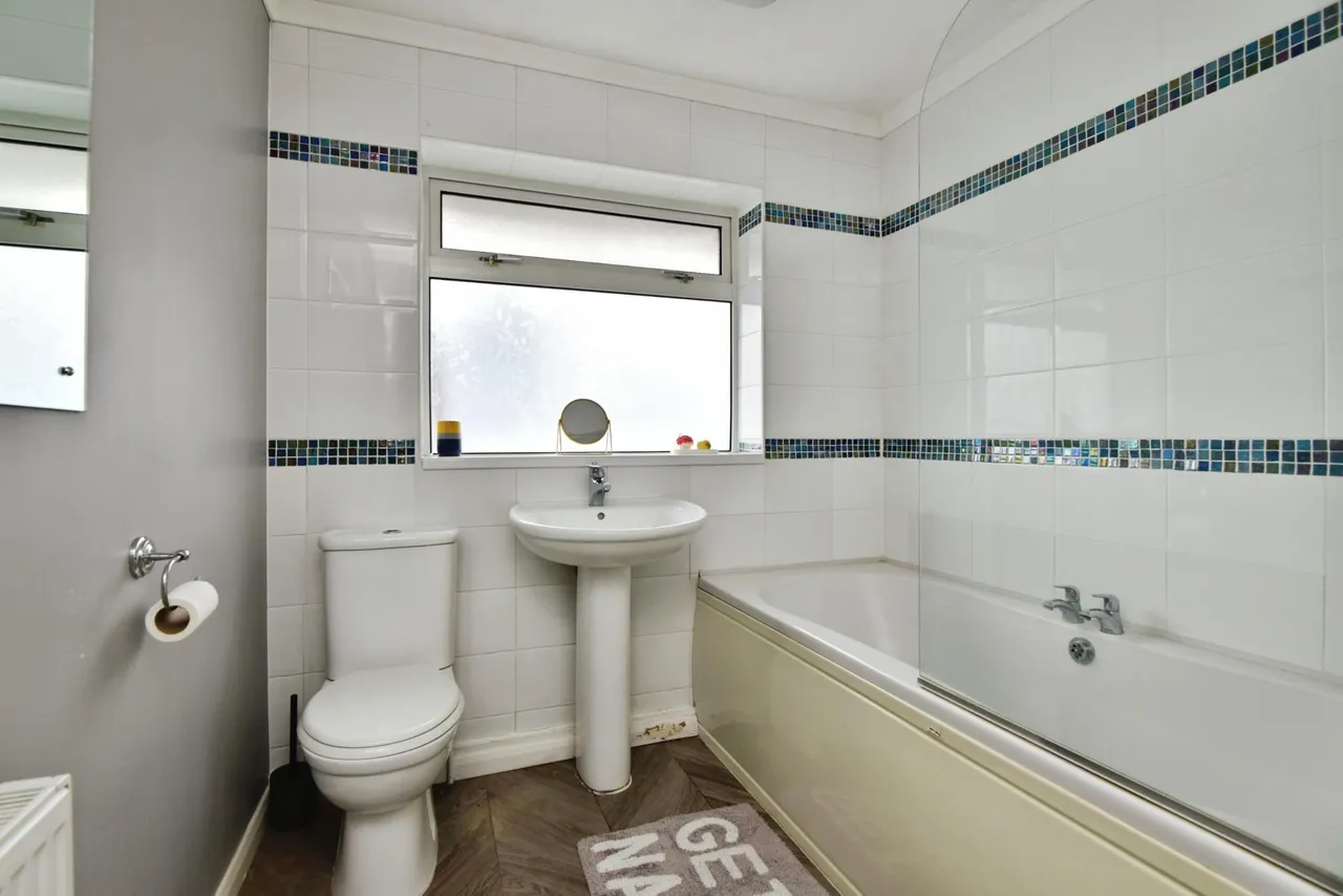 Greenbank Road, May Bank, ST5, photo 19