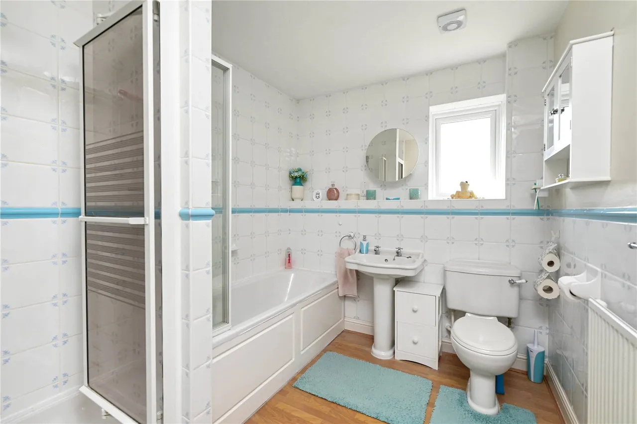 Milton Grange, Ash Vale, Guildford, Surrey, GU12 5DU, photo 12
