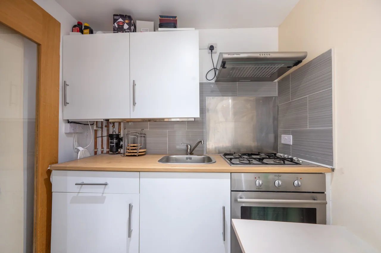 Annex, 102 Eastcote Avenue, Greenford, photo 6