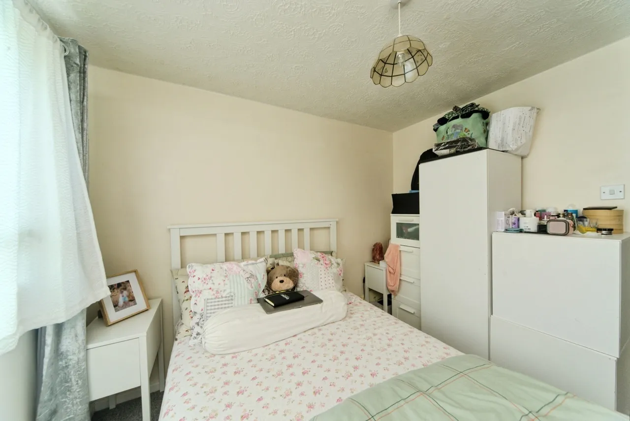 Broad Oak Close, Eastbourne, BN23, photo 6