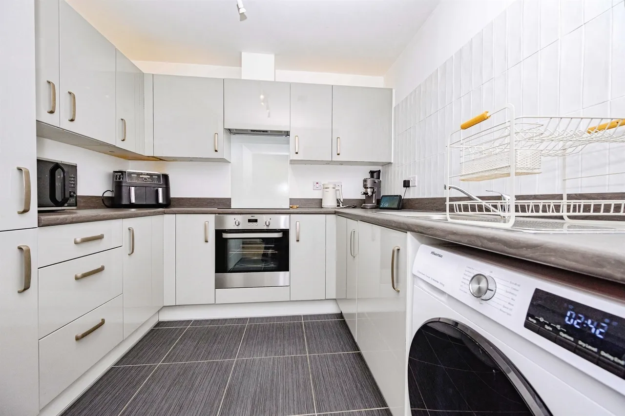 Westbrook Drive, Hemel Hempstead, HP1, photo 3