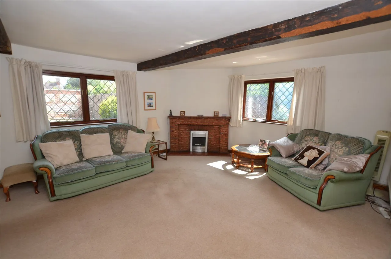Bell Lane, Wilton, Salisbury, Wiltshire, SP2 0HY, photo 4