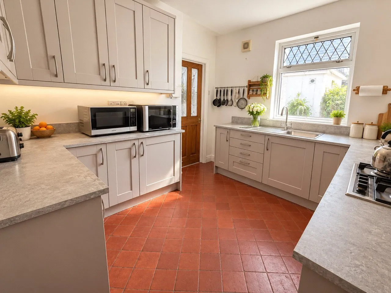 Hayston Avenue, Hakin, SA73, photo 4