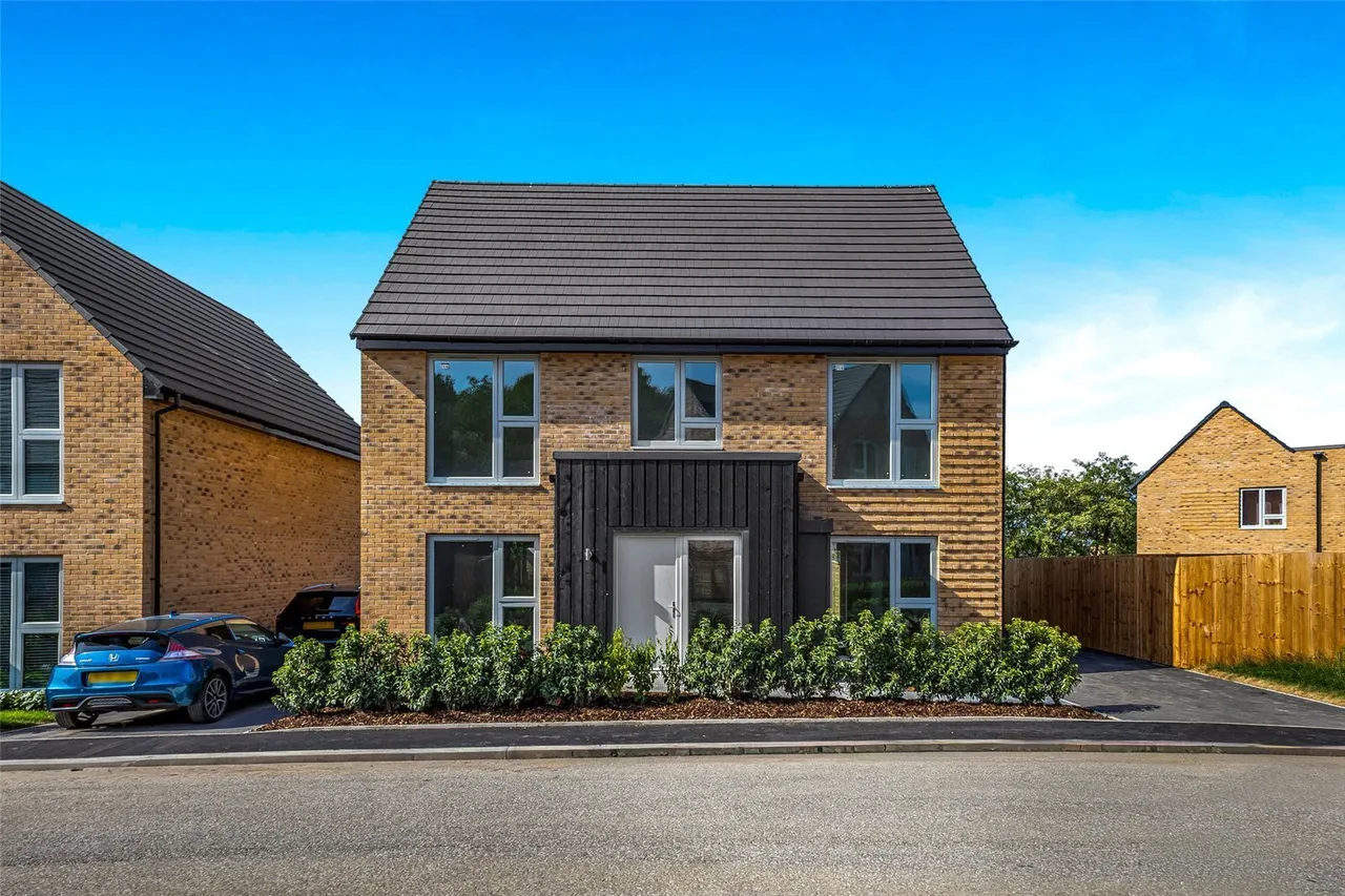 Victoria Road, Horwich, BL6, photo 2