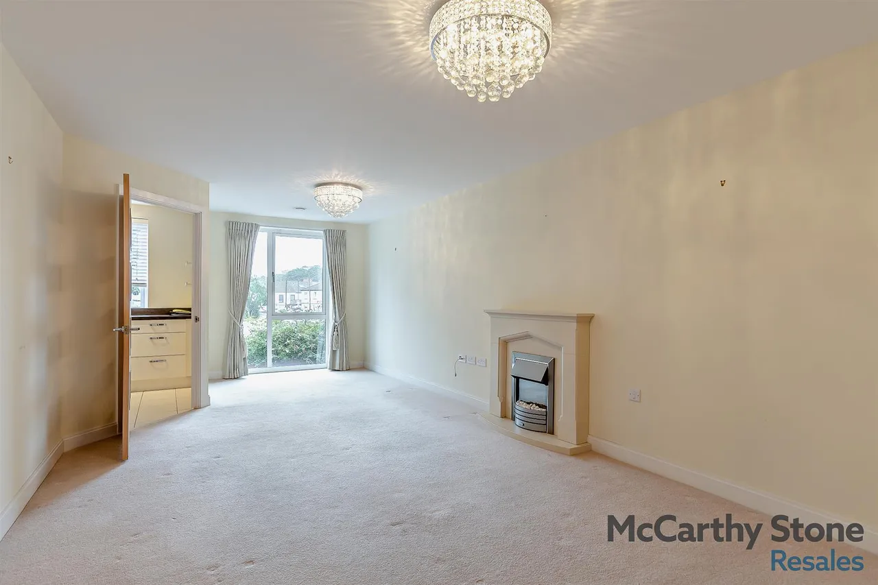 Bar Road, Falmouth, TR11, photo 3
