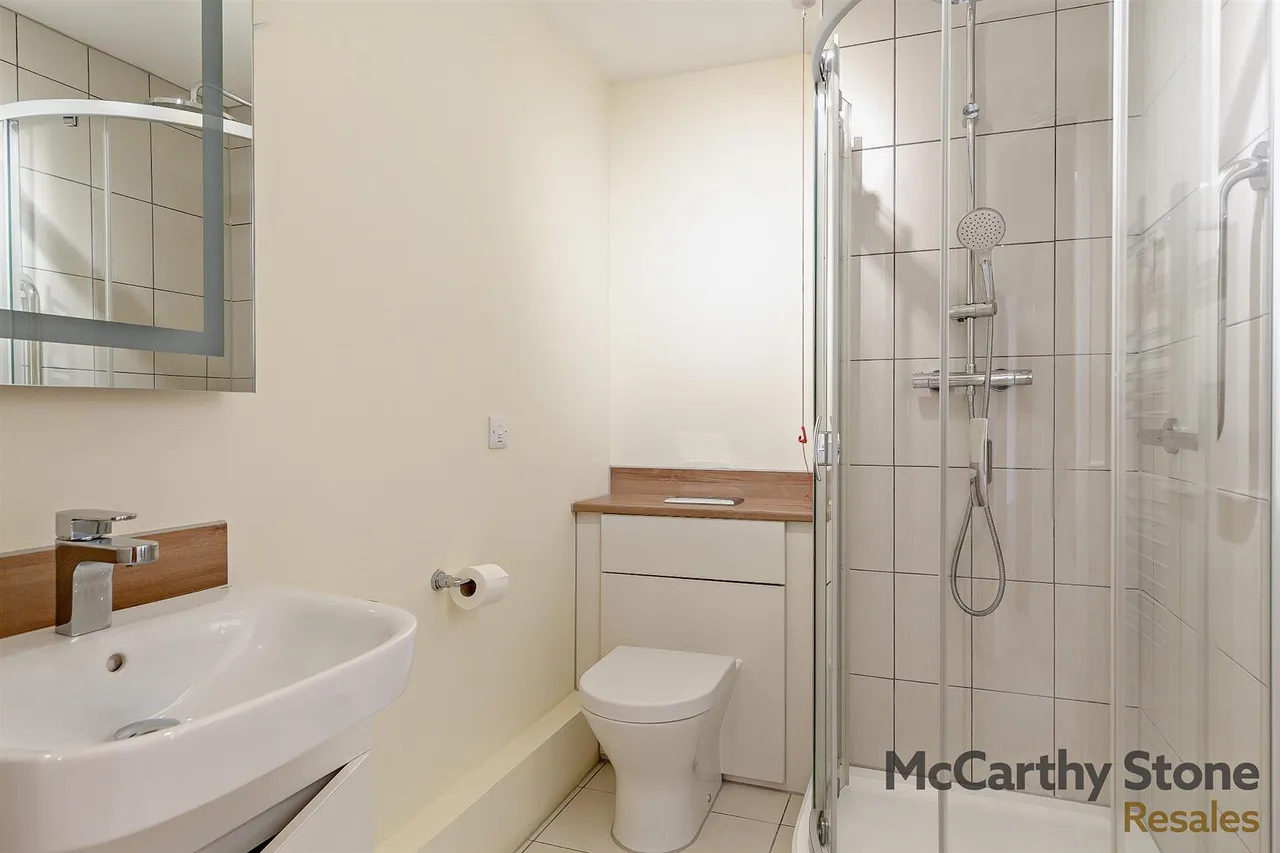 Bar Road, Falmouth, TR11, photo 10