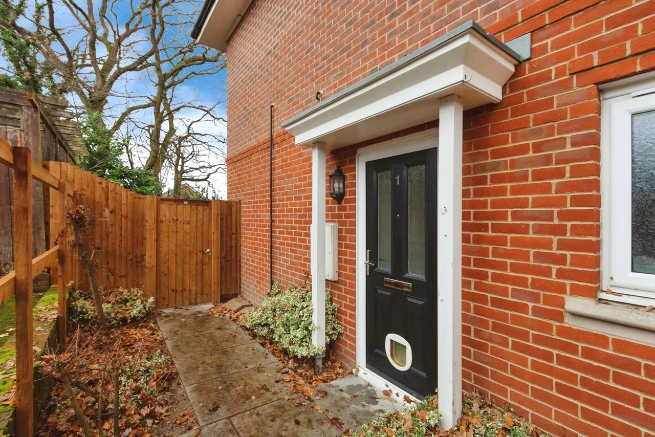 Balmoral Drive, Camberley, GU16, photo 7