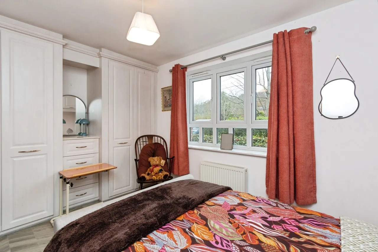 Balmoral Drive, Camberley, GU16, photo 6