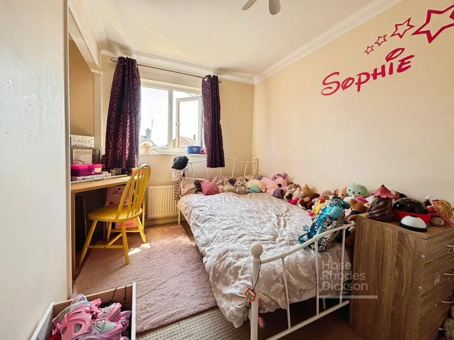 Hornbeam Close, Newport, PO30, photo 12