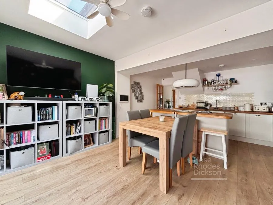 Hornbeam Close, Newport, PO30, photo 5