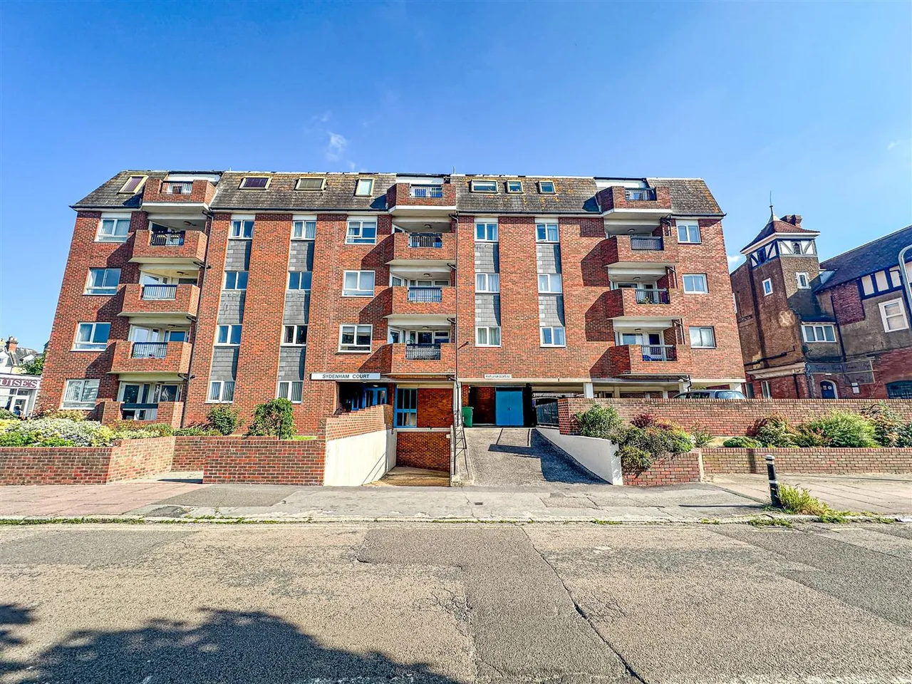 Cantelupe Road, Bexhill-On-Sea, photo 13