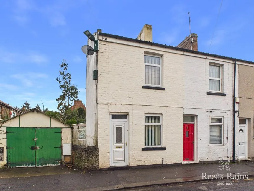 2 bed house for sale — Avenue Place, Guisborough, North Yorkshire, TS14