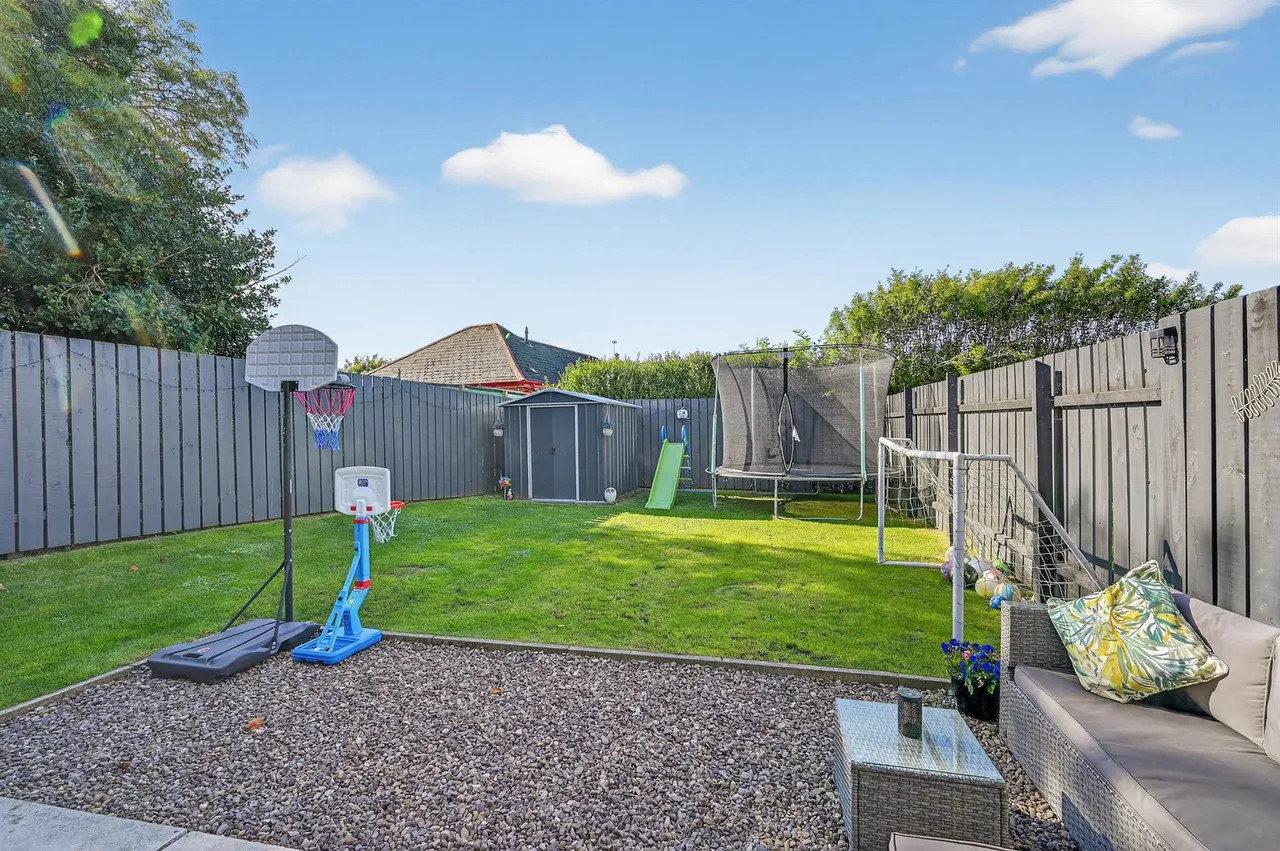 Bridgelea Court, Conlig, BT23, photo 33
