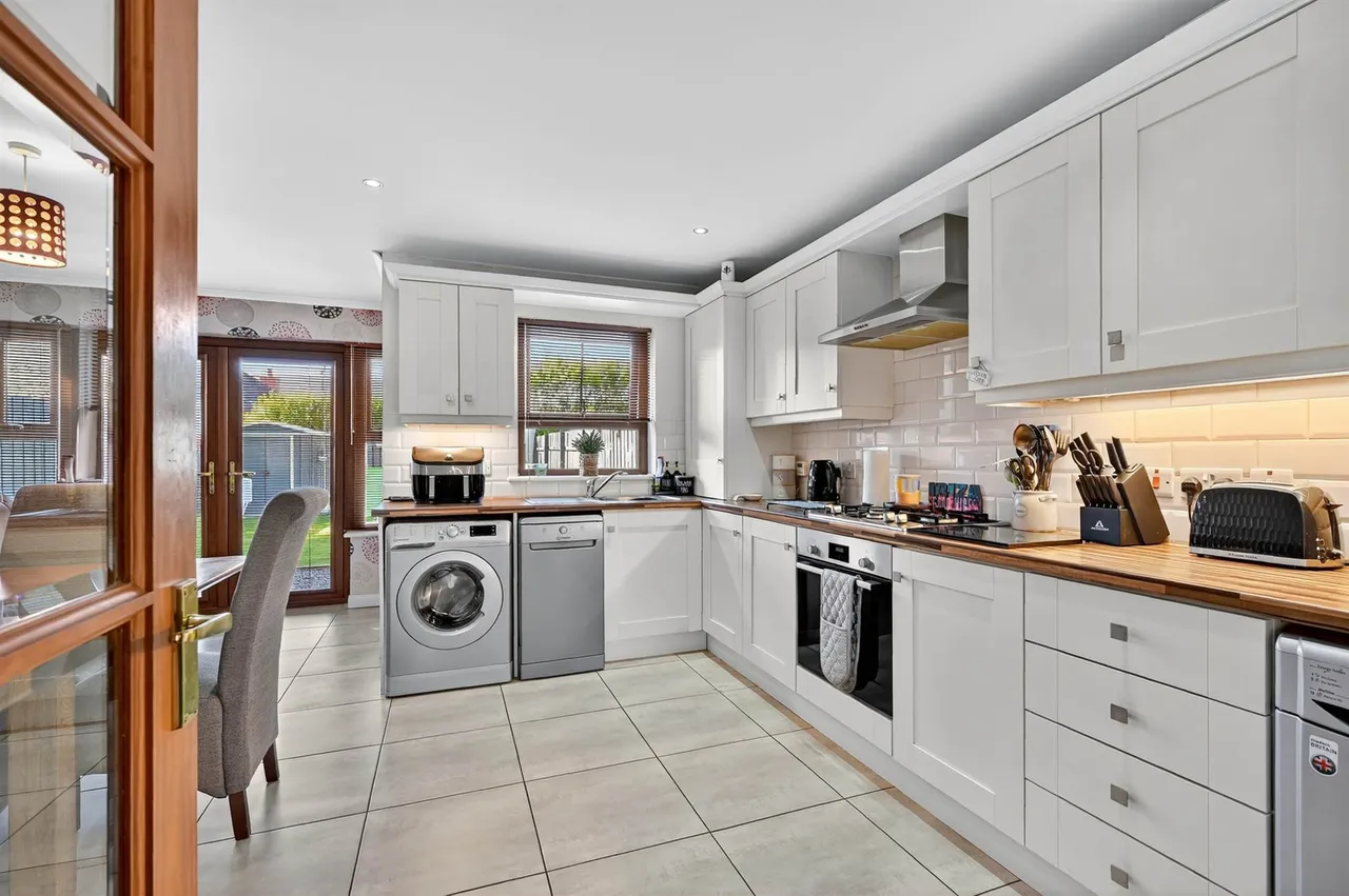 Bridgelea Court, Conlig, BT23, photo 9