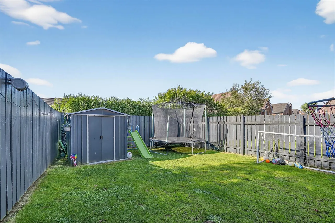 Bridgelea Court, Conlig, BT23, photo 32