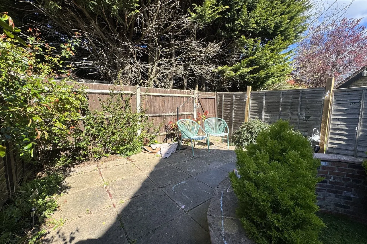 Rosewood Way, West End, Woking, Surrey, GU24 9PF, photo 11