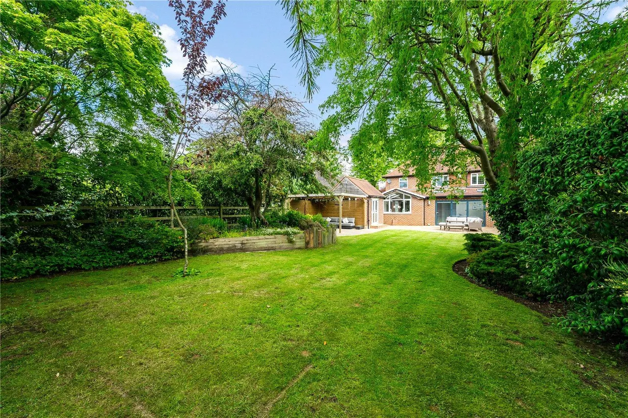 Spofforth Hill, Wetherby, photo 17