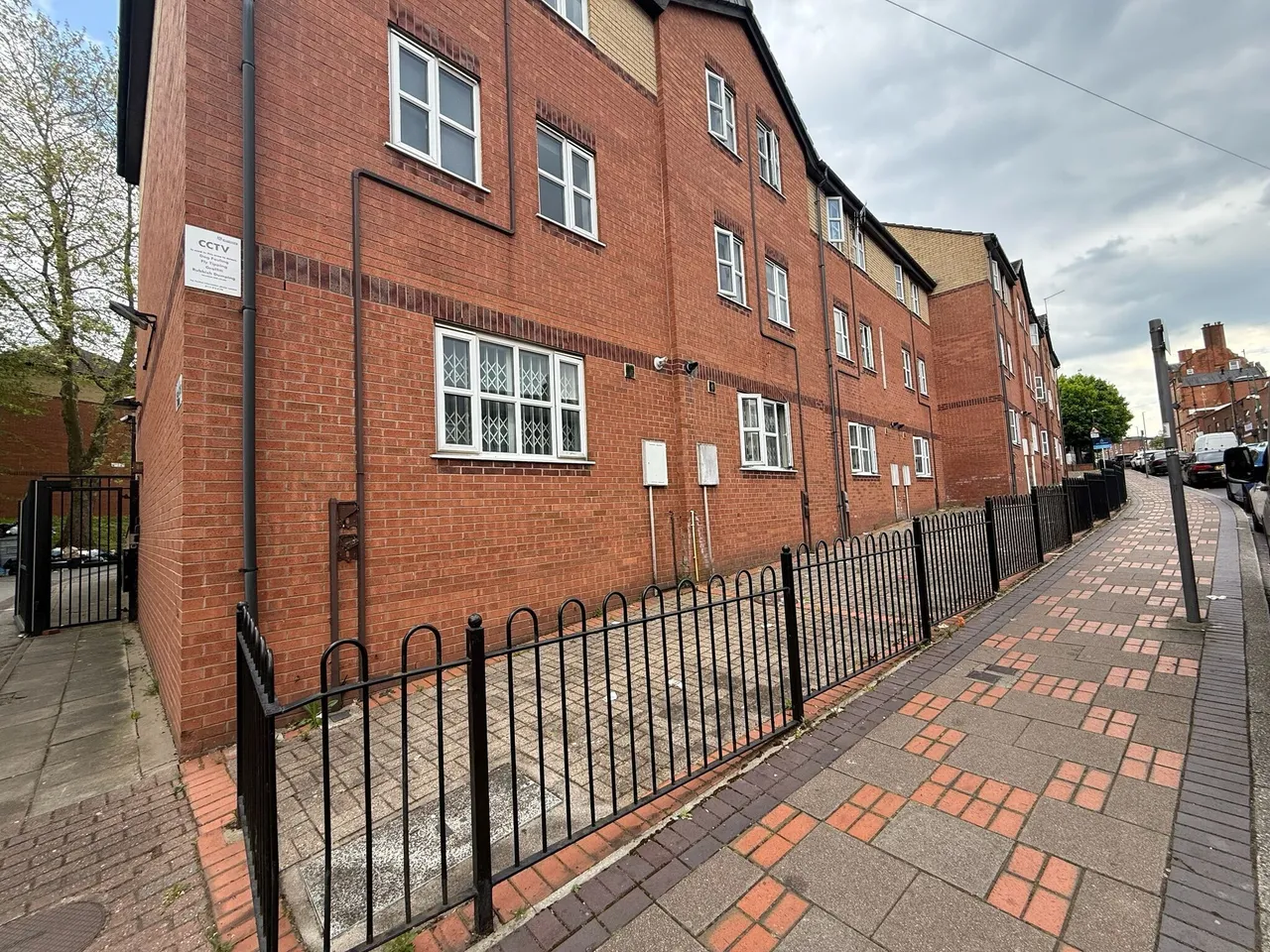 6 bed house to rent — Peveril Street, Nottingham, NG7